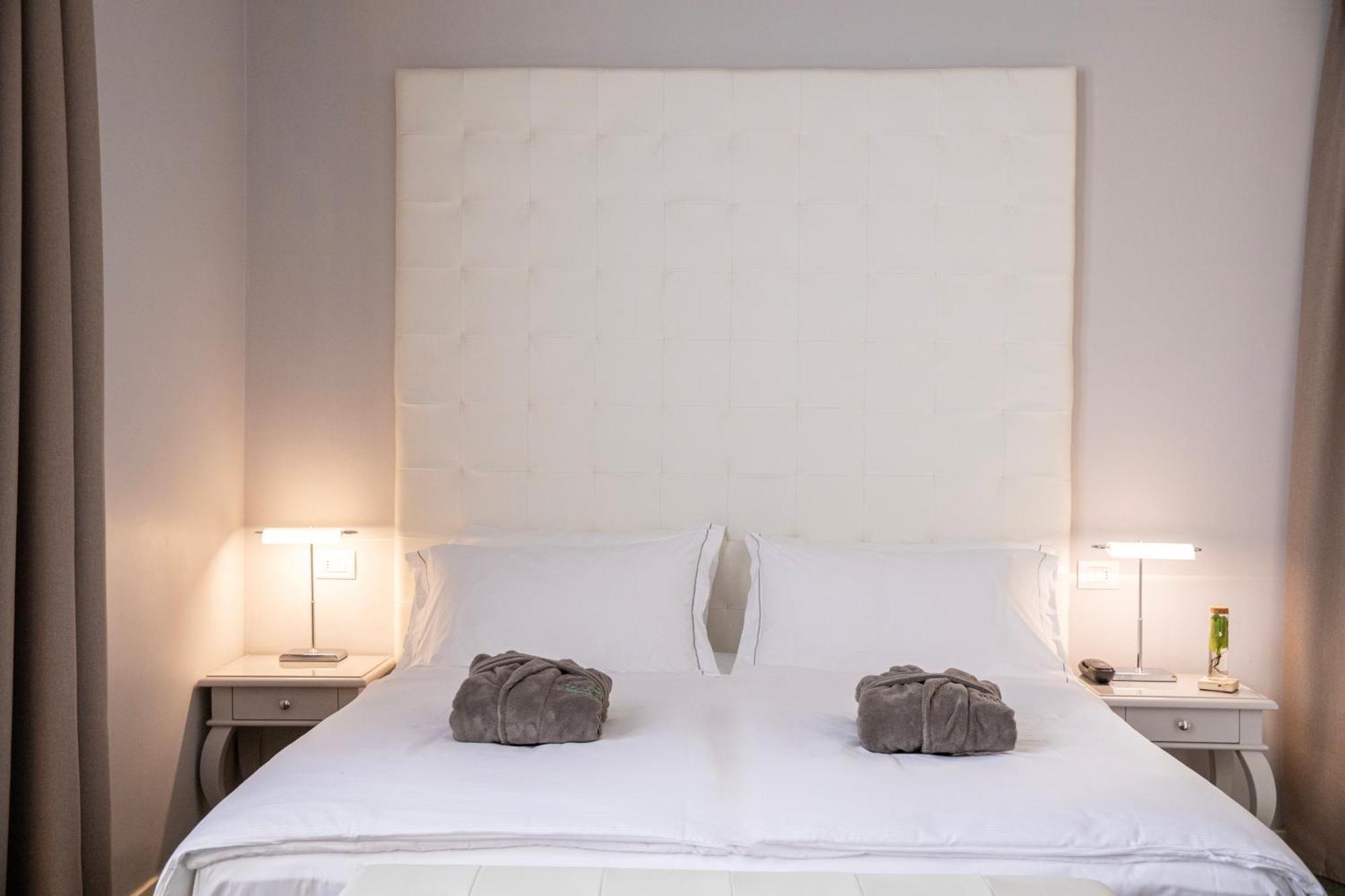 Palace Hotel San Pietro Bardolino Ngoại thất bức ảnh