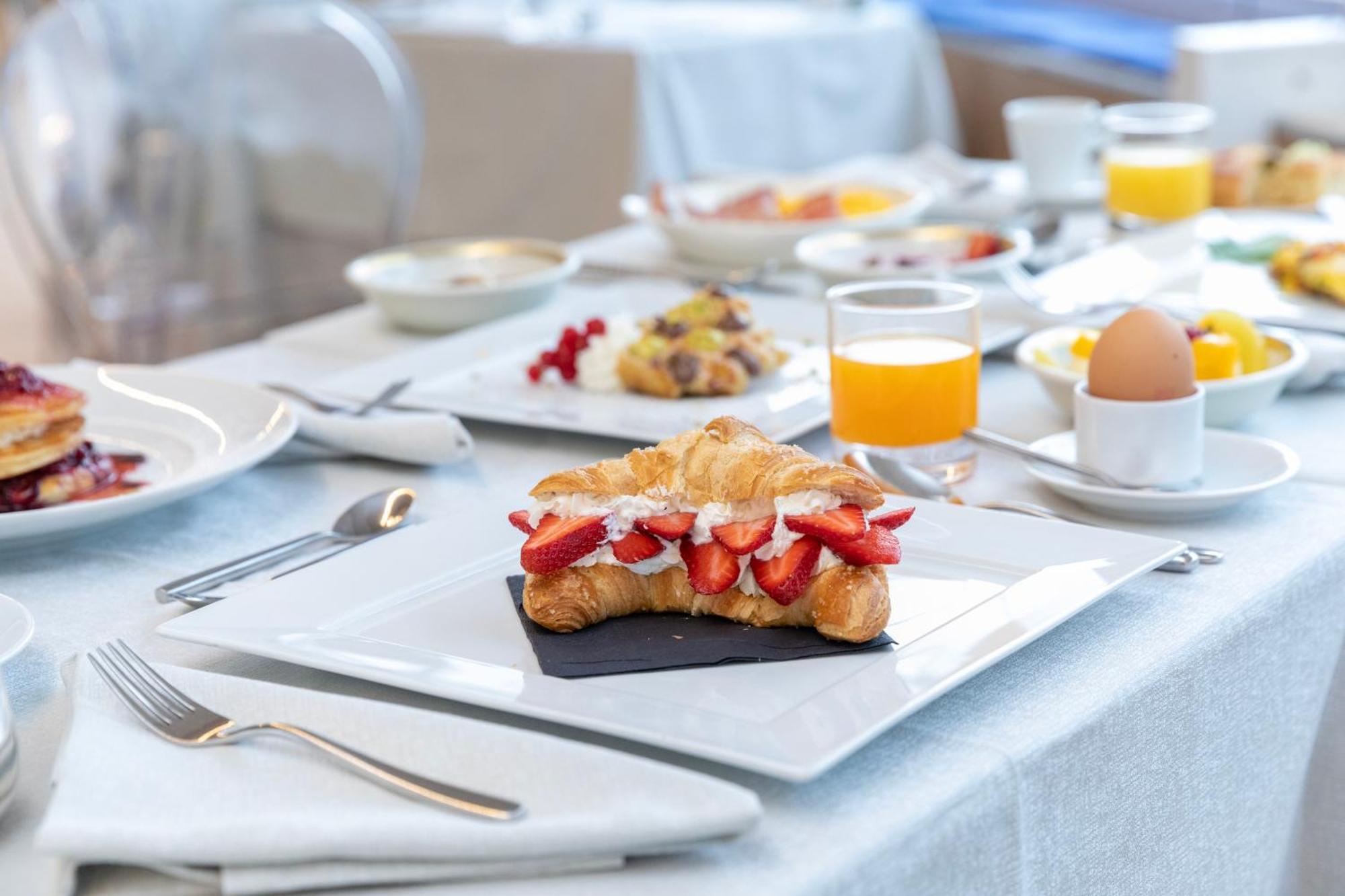 Palace Hotel San Pietro Bardolino Ngoại thất bức ảnh