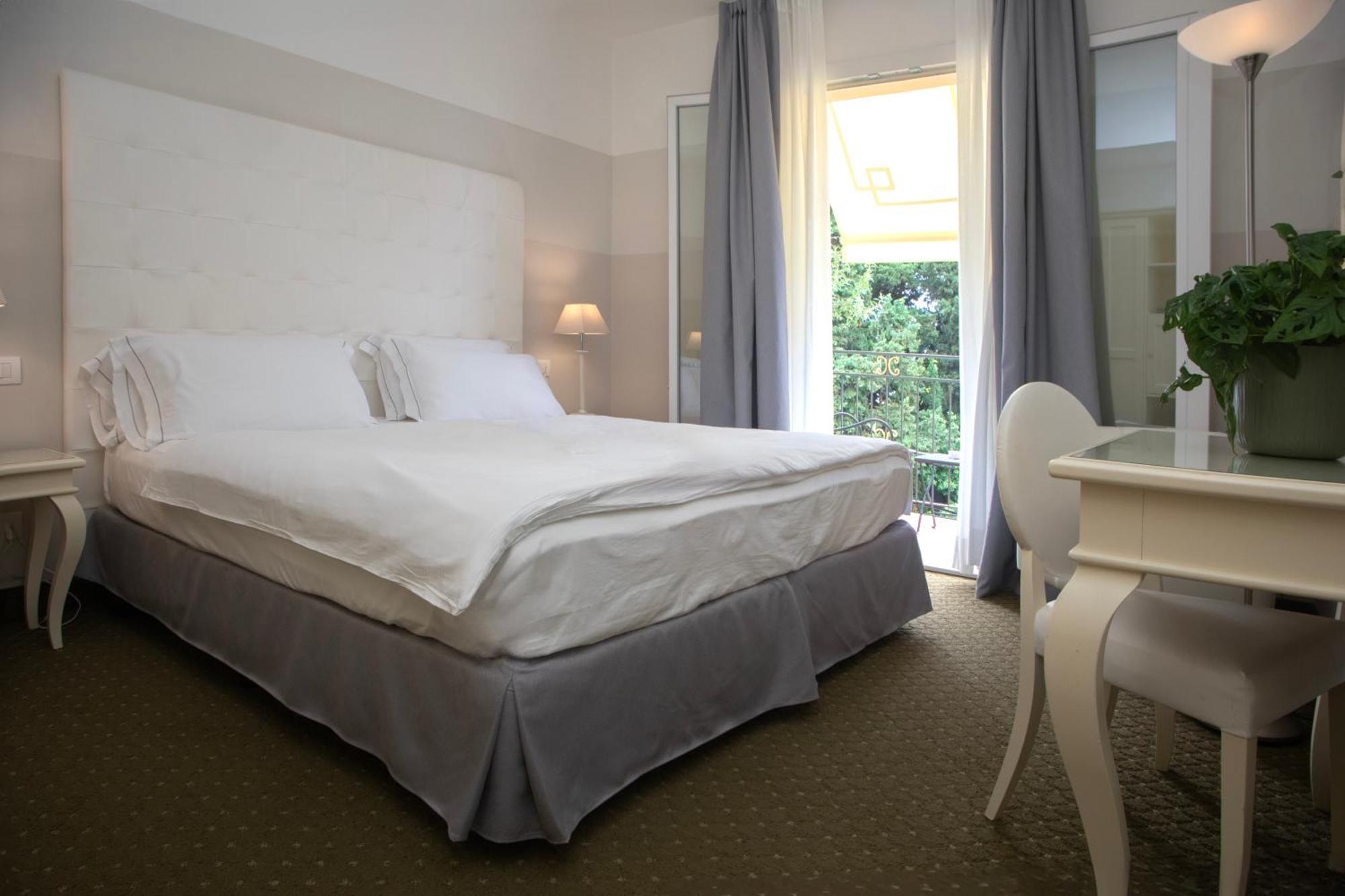 Palace Hotel San Pietro Bardolino Ngoại thất bức ảnh