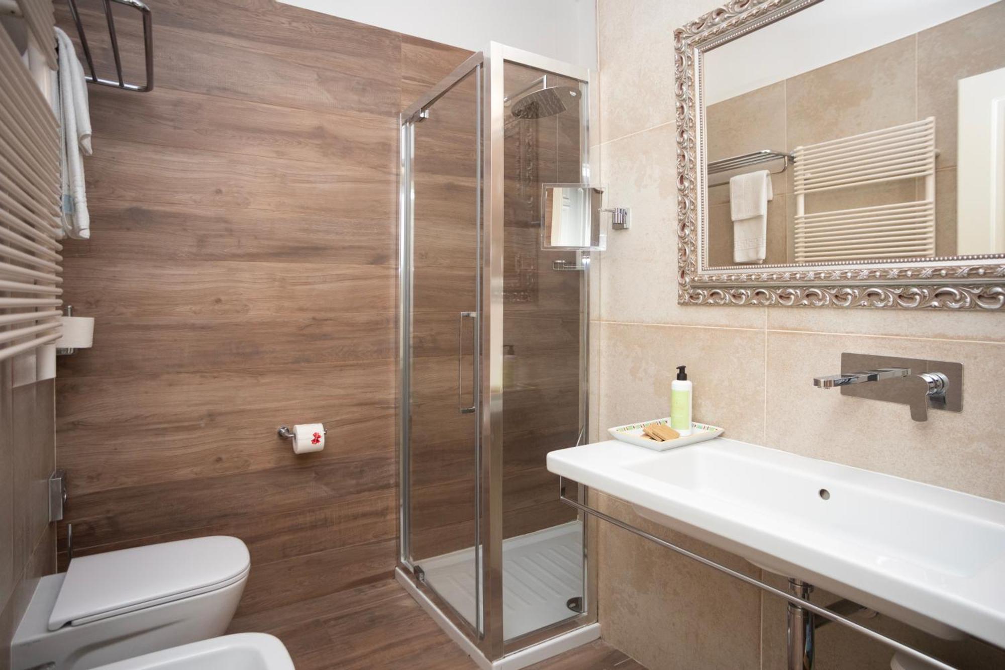 Palace Hotel San Pietro Bardolino Ngoại thất bức ảnh