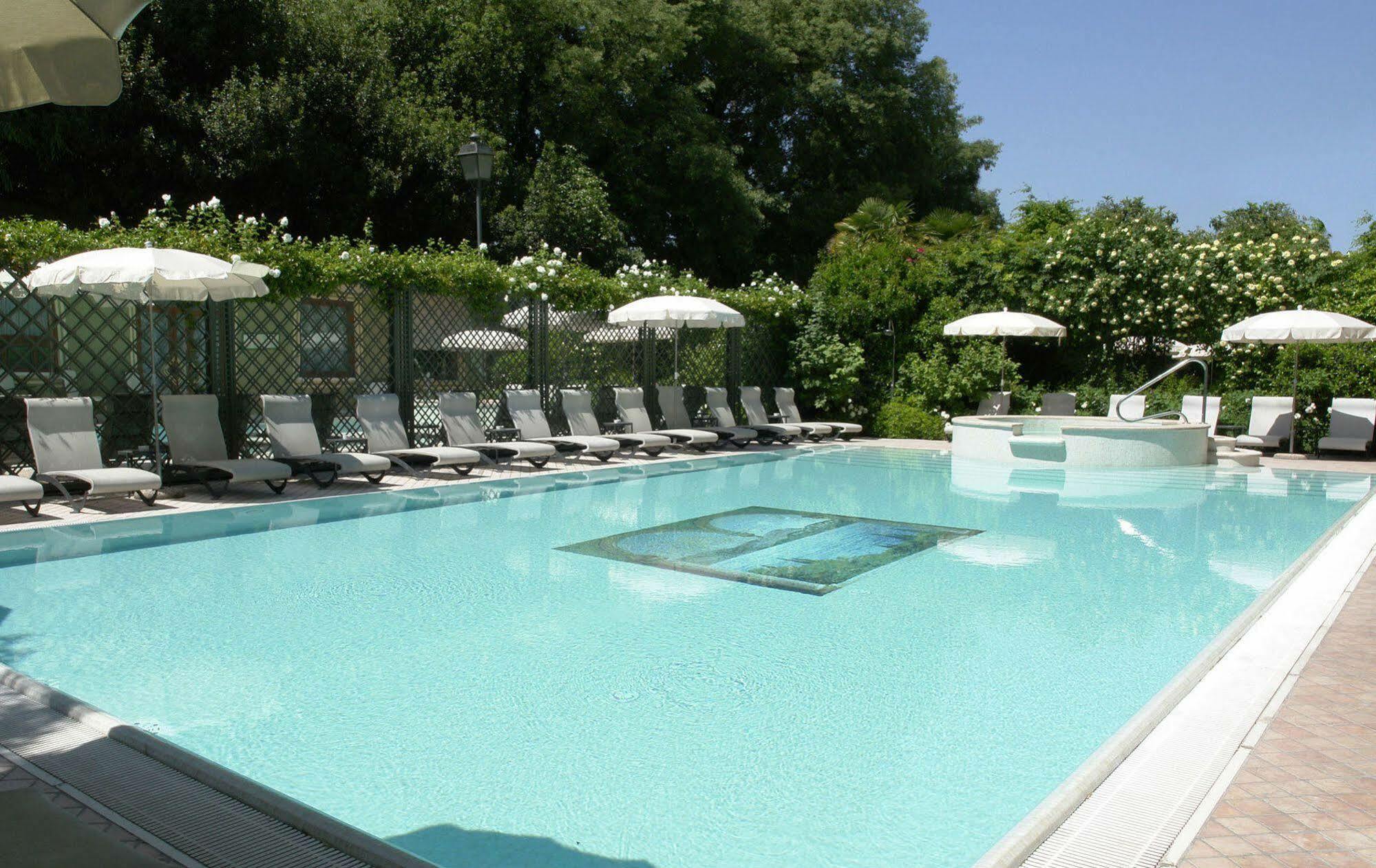 Palace Hotel San Pietro Bardolino Ngoại thất bức ảnh