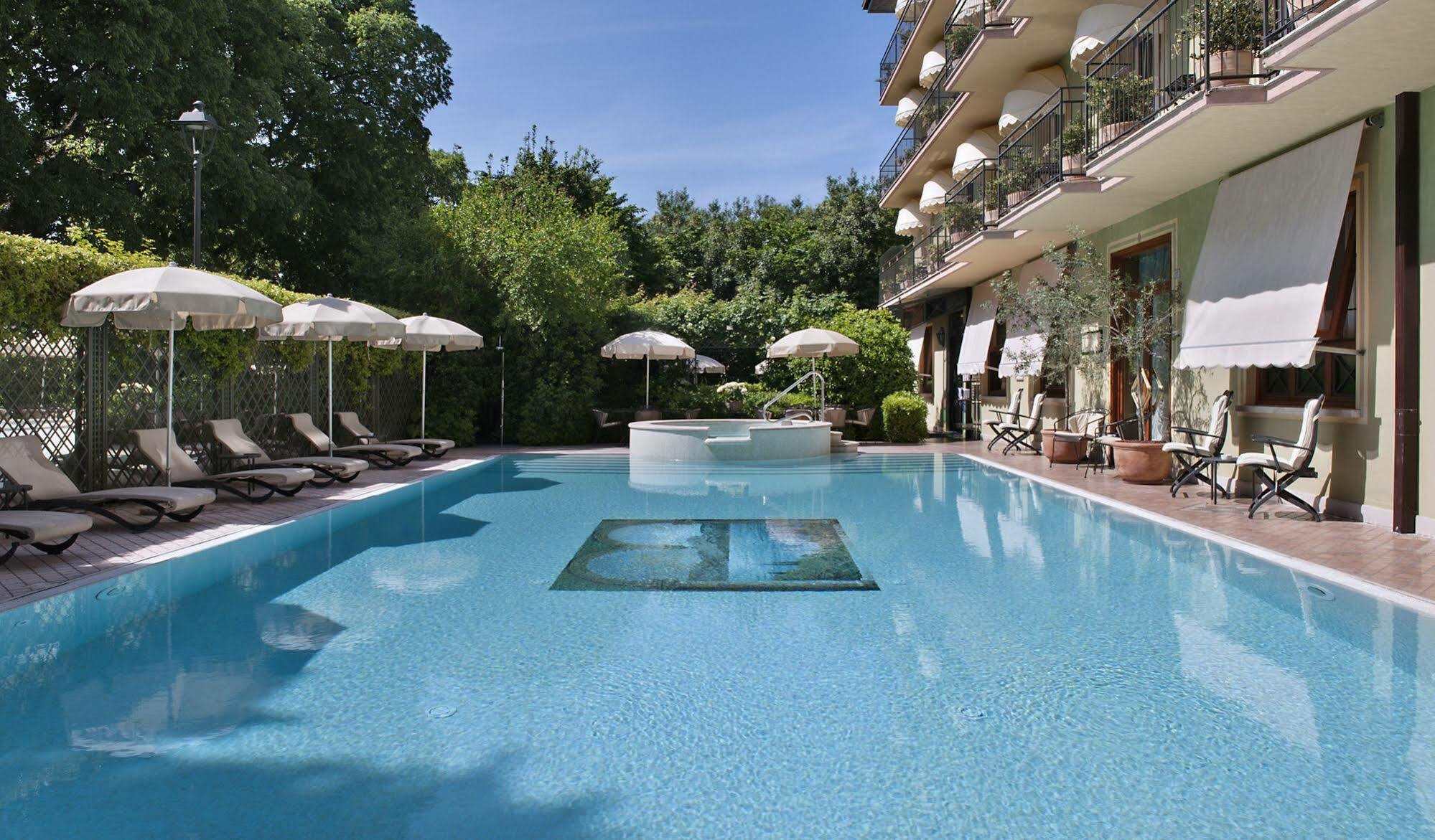 Palace Hotel San Pietro Bardolino Ngoại thất bức ảnh